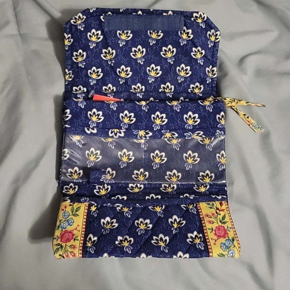 Retired Vera Bradley Maison Blue Tri-fold Clutch Wallet - Picture 2 of 7